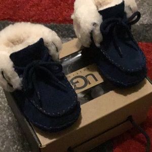 Baby ugg booties sparrow
